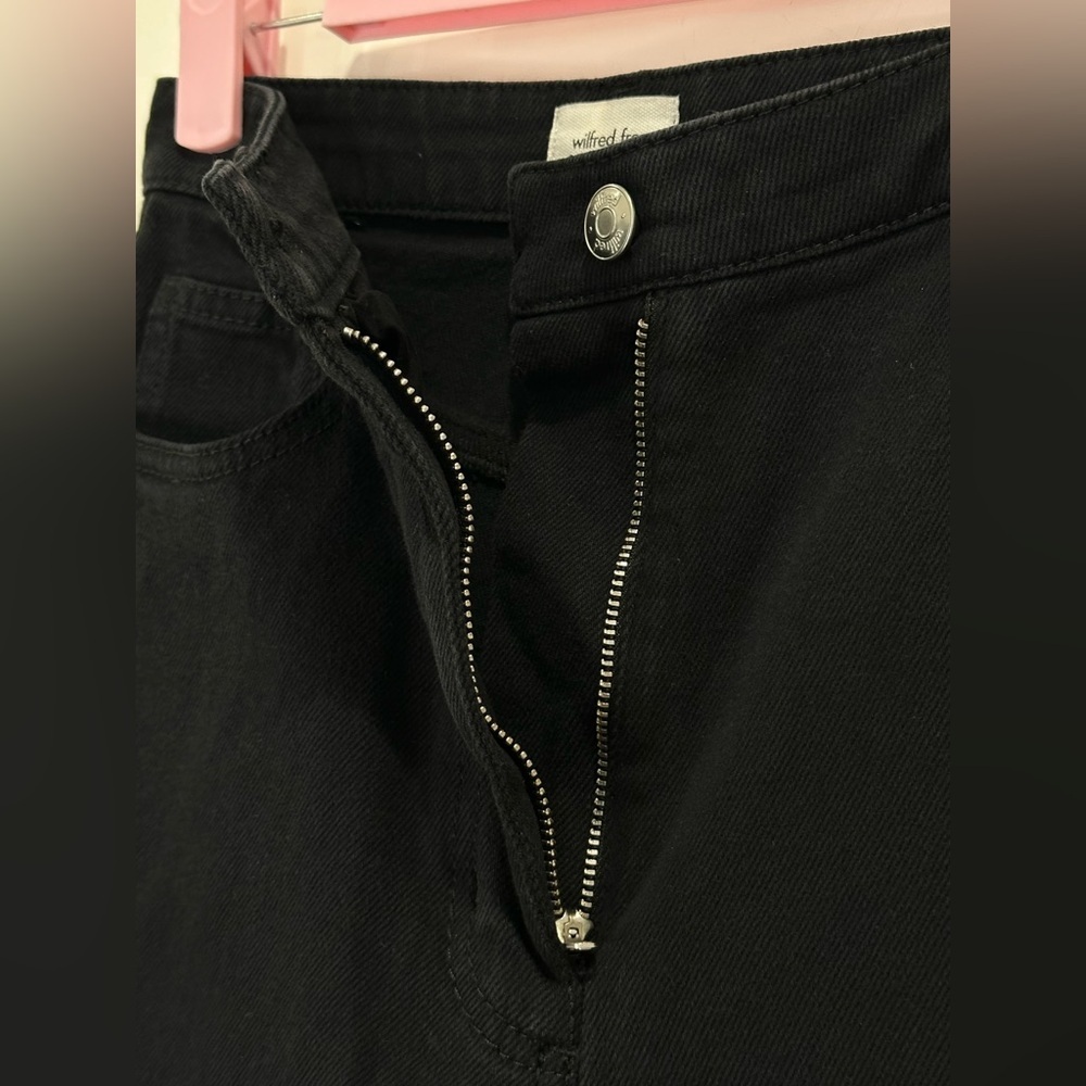 SOLD Aritzia Wilfred Free Two Step Flared Pants High Waisted Jeans Black Minimal - Picture 8 of 11